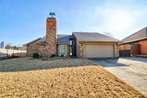 11128 Folkstone Dr, Yukon, OK 73099