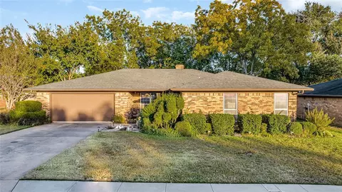 924 NW Osage St, Ardmore, OK 73401