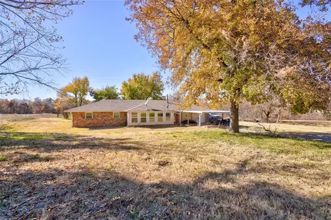 105355 S Gary Dr, Mcloud, OK 74851