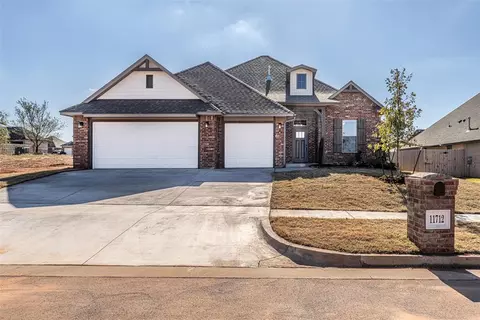 11712 NW 105 St, Yukon, OK 73099