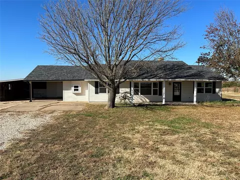 105829 S 3526 Rd, Prague, OK 74864