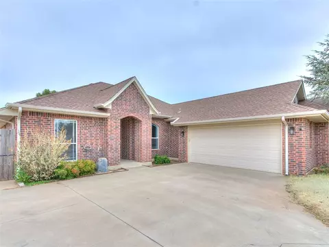 2490 Covered Wagon Trl, Piedmont, OK 73078