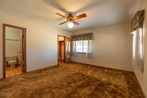 3301 Renfrow Rd, Marlow, OK 73055 photo 14