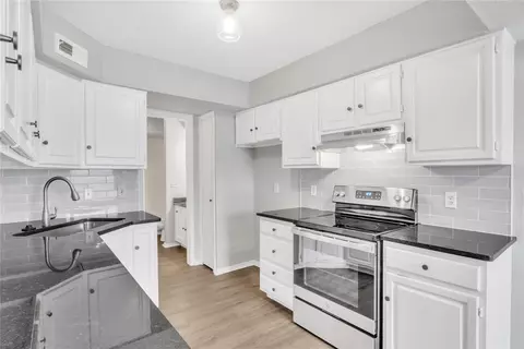 14337 N Penn Ave #34D, Oklahoma City, OK 73134