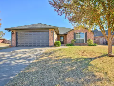 15820 Sky Run Dr, Edmond, OK 73013