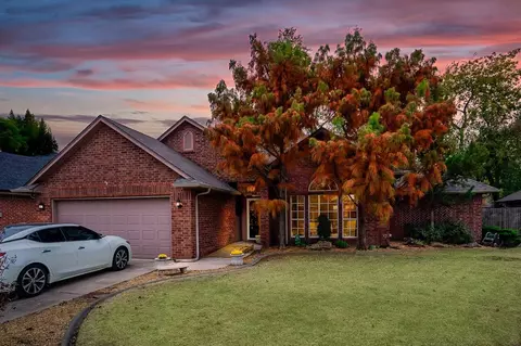 1200 Charlton Rd, Edmond, OK 73003