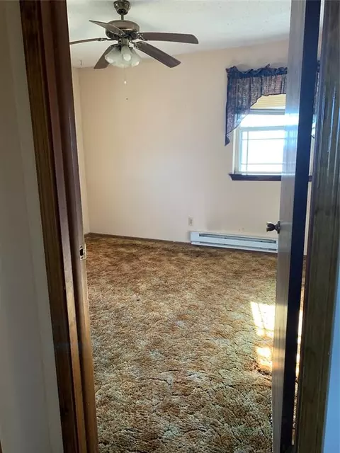 207 E Albertoney Ave, Binger, OK 73009 photo 19