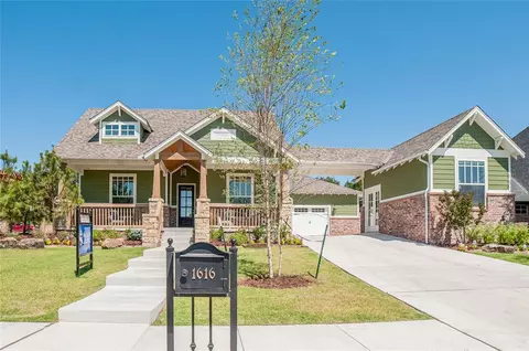 1616 Boathouse Rd, Edmond, OK 73034