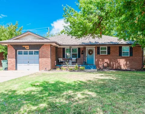 109 E 21st St, Edmond, OK 73013
