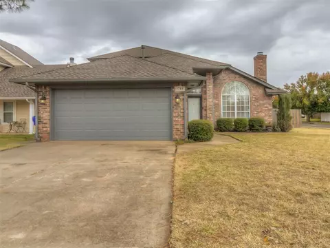 1701 Oriole Ct, Norman, OK 73071