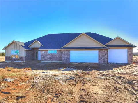 2219 E Iron Tire Dr, Stillwater, OK 74074