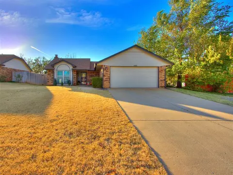5941 N Redmond Ave, Oklahoma City, OK 73122