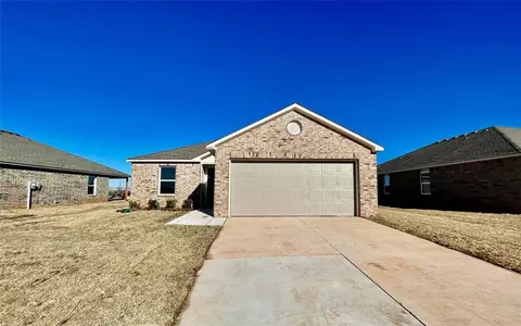 1404 Madison Ave, Shawnee, OK 74804