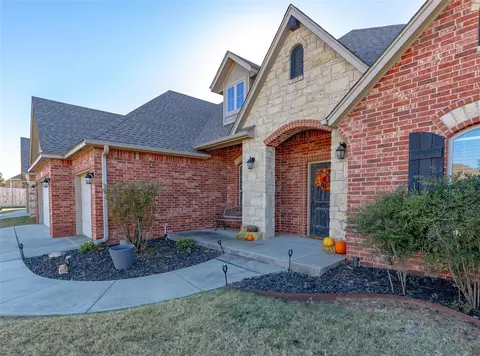 2808 Pecan Vly, Norman, OK 73069