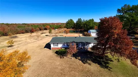 17407 Walker Rd, Shawnee, OK 74801