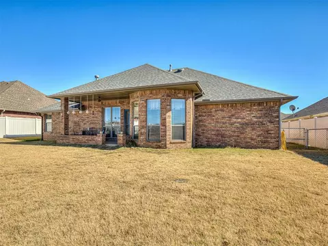 3825 Pachem Ave, Harrah, OK 73045 photo 27