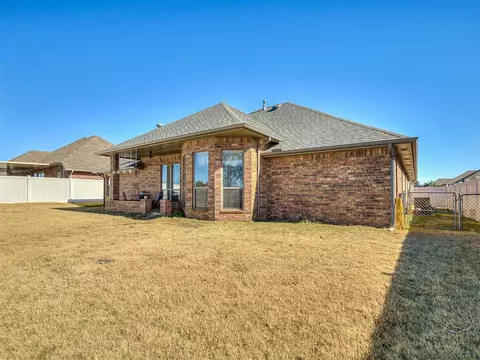 3825 Pachem Ave, Harrah, OK 73045 photo 26