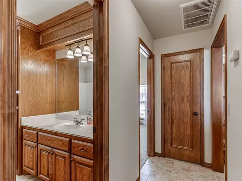 3825 Pachem Ave, Harrah, OK 73045 photo 17