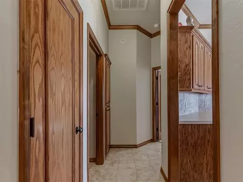 3825 Pachem Ave, Harrah, OK 73045 photo 8