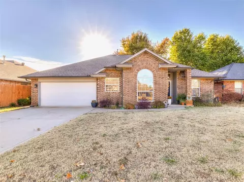 1017 Westbury Ct, Yukon, OK 73099