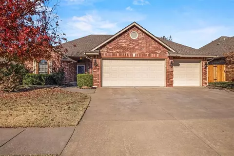 705 Ellsworth Ave, Yukon, OK 73099