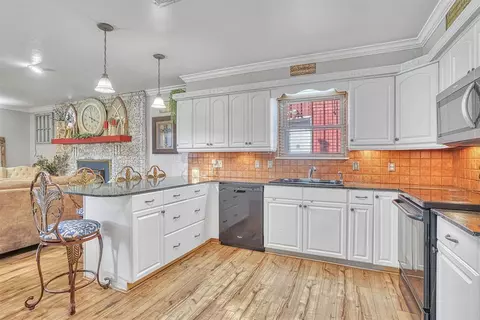 20421 E County Road 1567, Altus, OK 73521 photo 9