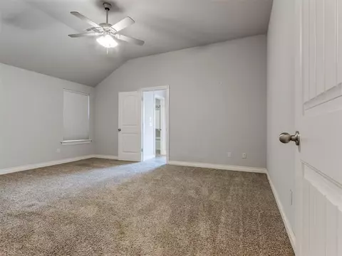 1024 NE 34th Ter, Moore, OK 73160 photo 22
