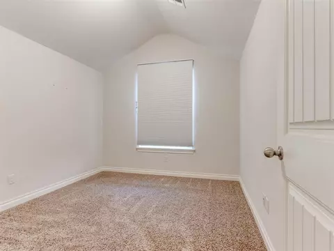1024 NE 34th Ter, Moore, OK 73160 photo 33
