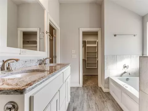 1024 NE 34th Ter, Moore, OK 73160 photo 29
