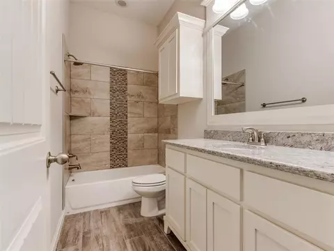 1024 NE 34th Ter, Moore, OK 73160 photo 35