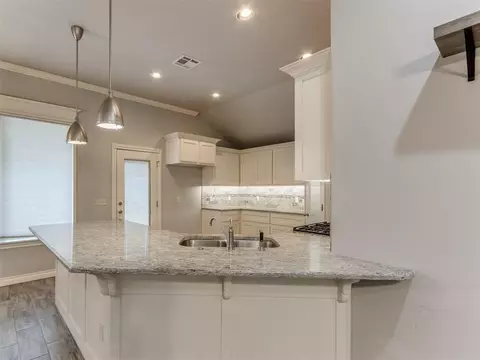 1024 NE 34th Ter, Moore, OK 73160 photo 16