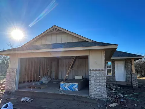 1333 Sycamore Cir, Yukon, OK 73099