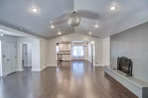 3927 Pine Tree Cir, Norman, OK 73072 photo 11