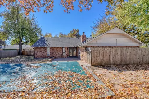 3927 Pine Tree Cir, Norman, OK 73072 photo 40