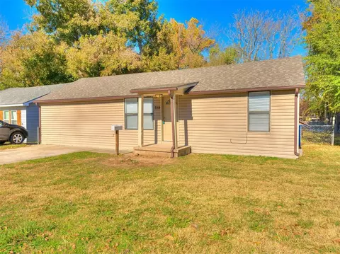729 E Brooks St, Norman, OK 73071 photo 5