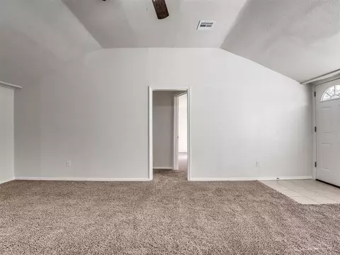 729 E Brooks St, Norman, OK 73071 photo 11