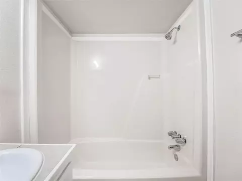 729 E Brooks St, Norman, OK 73071 photo 22
