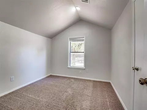 729 E Brooks St, Norman, OK 73071 photo 17