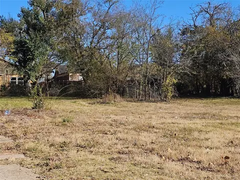 2136 N Everest Ave, Oklahoma City, OK 73111