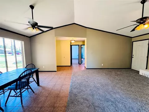 819 Pinebrook Dr, Guthrie, OK 73044 photo 6