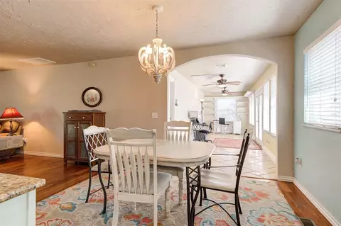 704 E Main St, Tuttle, OK 73089 photo 22