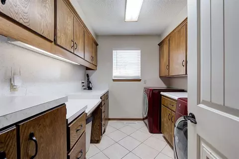 704 E Main St, Tuttle, OK 73089 photo 35