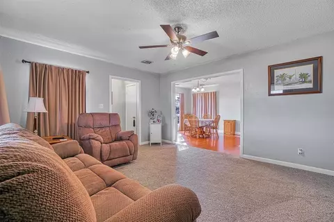 1413 Belle St, Altus, OK 73521 photo 3