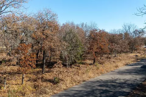 12309 Red Bud Dr, Norman, OK 73026