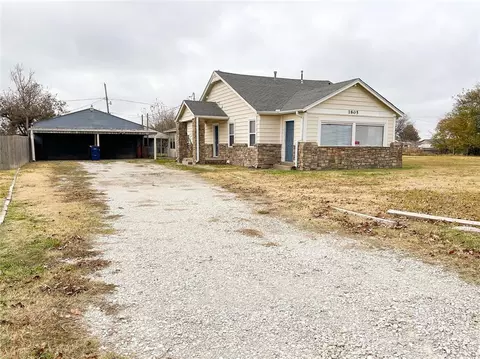 1805 W University St, Shawnee, OK 74804