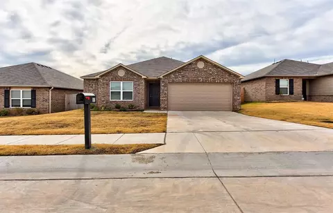 1811 E Moore Ave, Stillwater, OK 74075