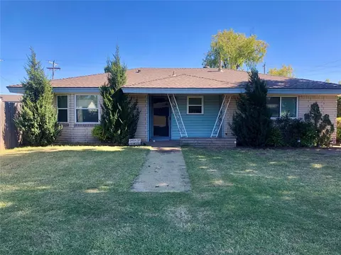 4 SE 3rd St, Tuttle, OK 73089
