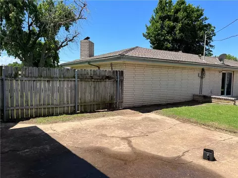 4 SE 3rd St, Tuttle, OK 73089 photo 29
