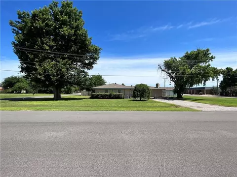 4 SE 3rd St, Tuttle, OK 73089 photo 33