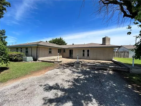 4 SE 3rd St, Tuttle, OK 73089 photo 36